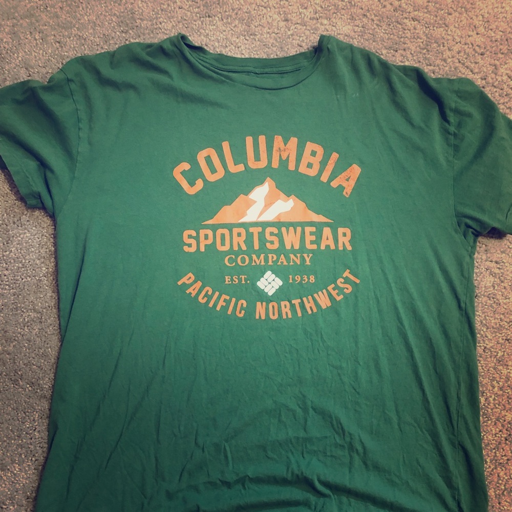 XXL Columbia T Shirt.